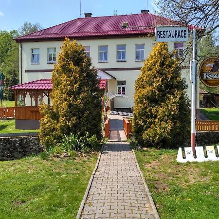 Penzion U Bernardyna Tachov  Buitenkant foto