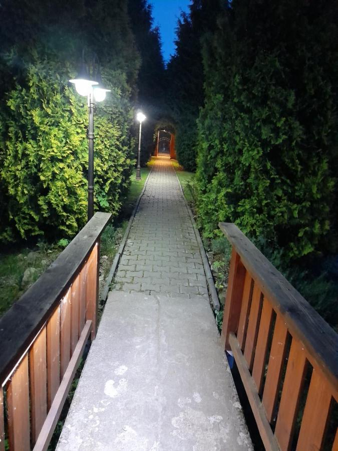Penzion U Bernardyna Tachov  Buitenkant foto
