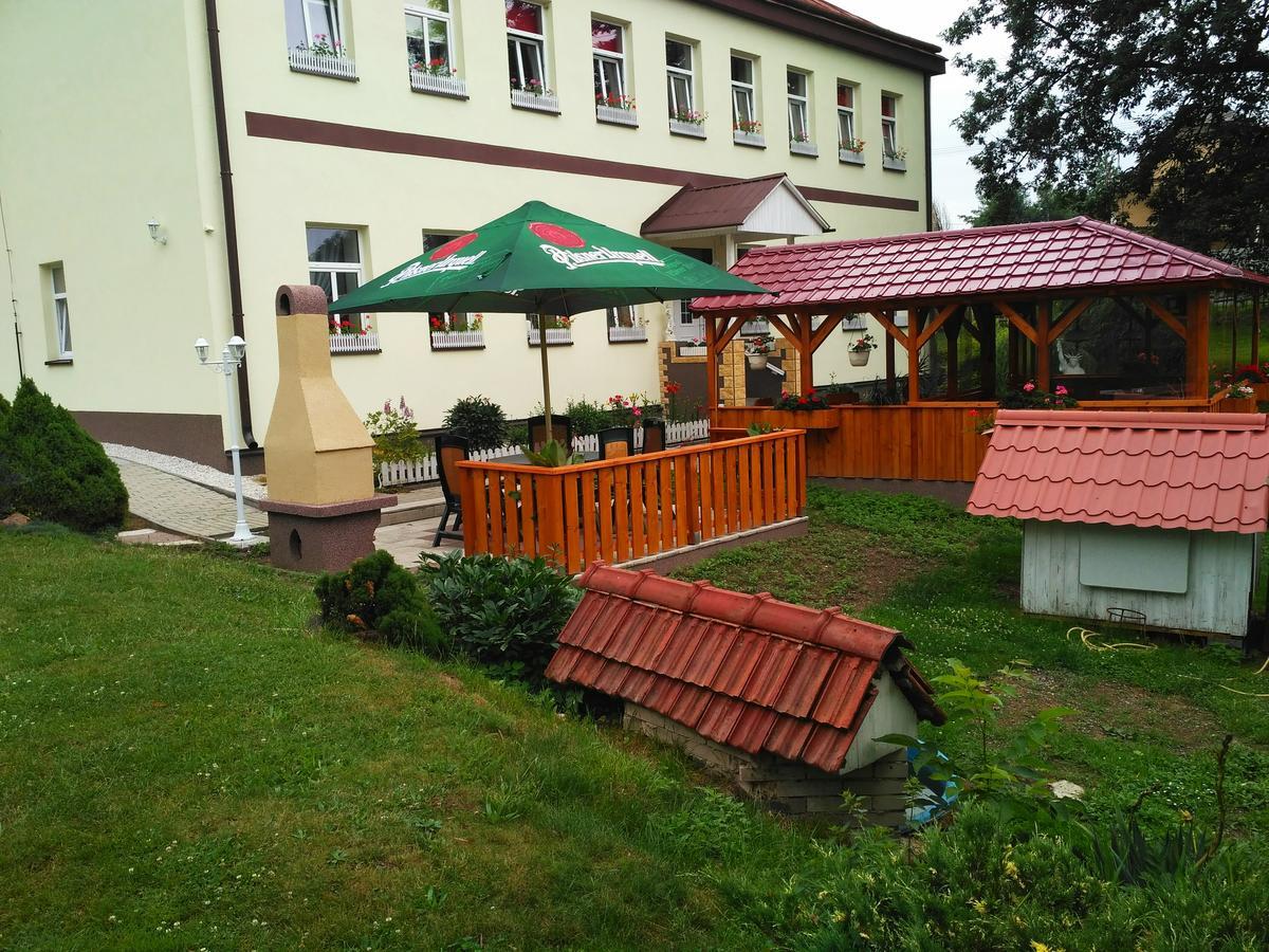 Penzion U Bernardyna Tachov  Buitenkant foto
